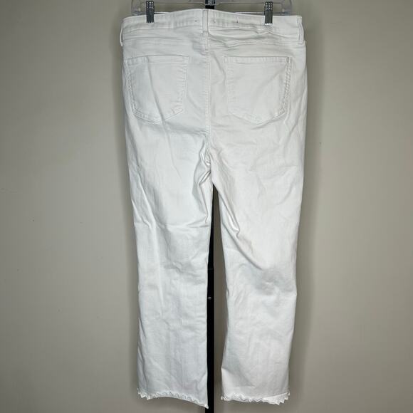 NYDJ white Jeans- 12-scalloped cuff, slight bootcut, casual summer - Picture 2 of 6